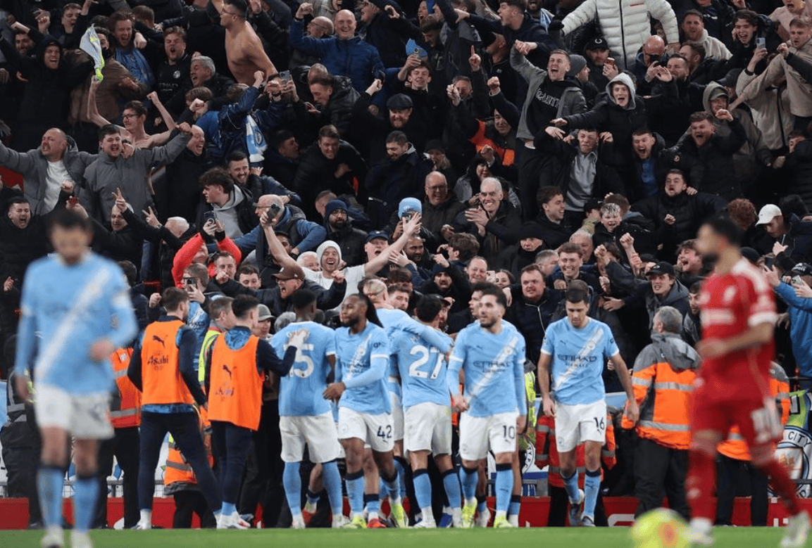 1-2！0-1！足坛疯狂一夜，利物浦倒下，马竞爆冷，巴黎制造惨案